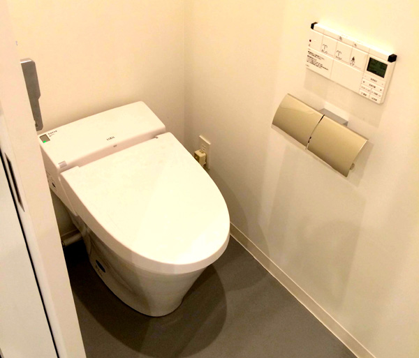 トイレ - 設備 - 高松市のゲストハウス Kinco